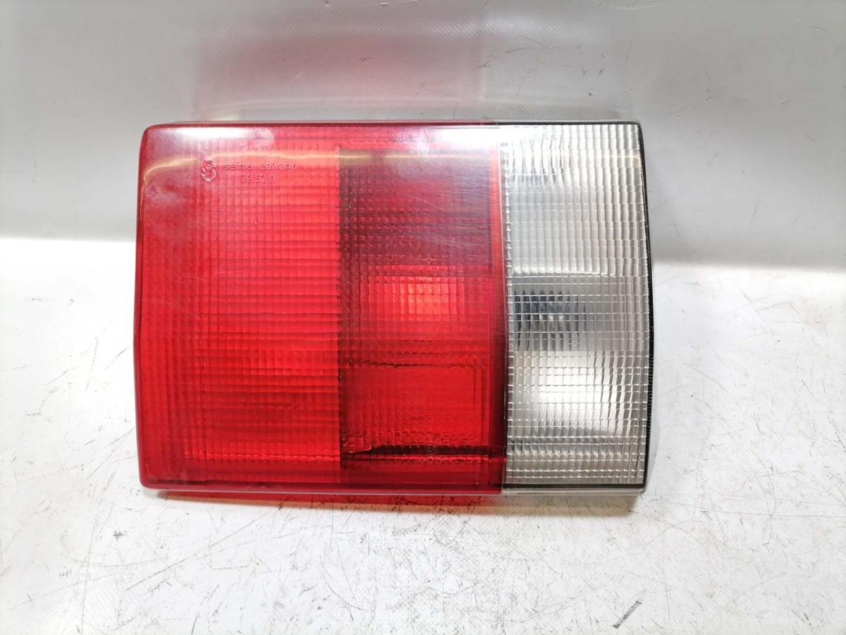 Audi 80 B4 original R&uuml;cklicht R&uuml;ckleuchte Schlussleuchte innen links Kombi Bj.1992